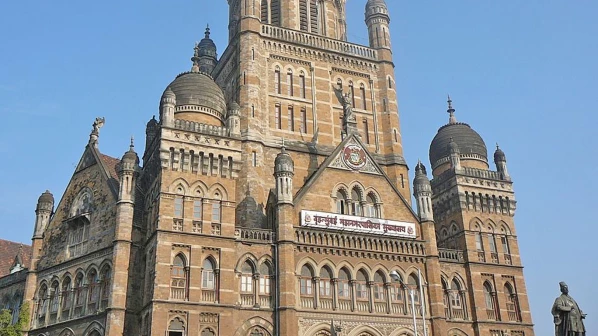 कोट्यवधींची उलाढाल असणाऱ्या महापालिकेत केवळ एकच सीए